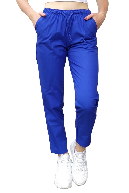 Sweatshirt und Zigarettenhose im Set MEDICAL BEAUTY