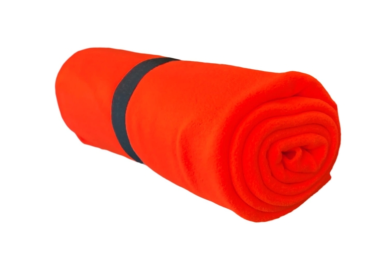 Fleece-Decke in saftigem Grün